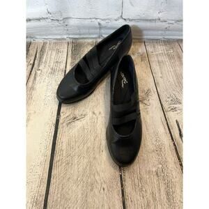 EASY STREET Women’s Black Birdie Comfort Slip On Shoes / Size: 8.5M